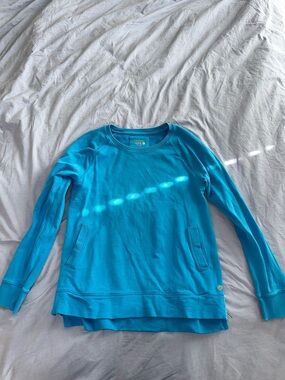 Lilly Pulitzer Luxletic Beach Comber Pullover in Teal, size M